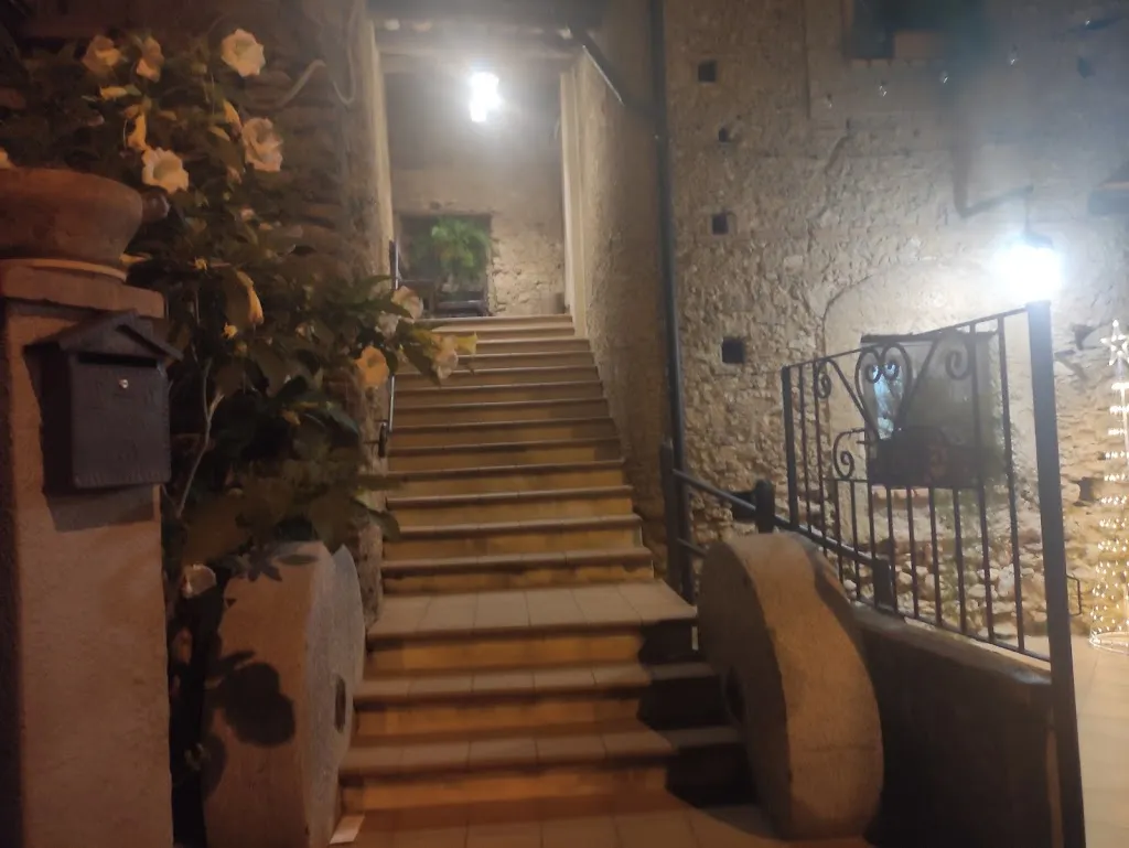 Lucia Rosanò_Re Artù_Girifalco_review