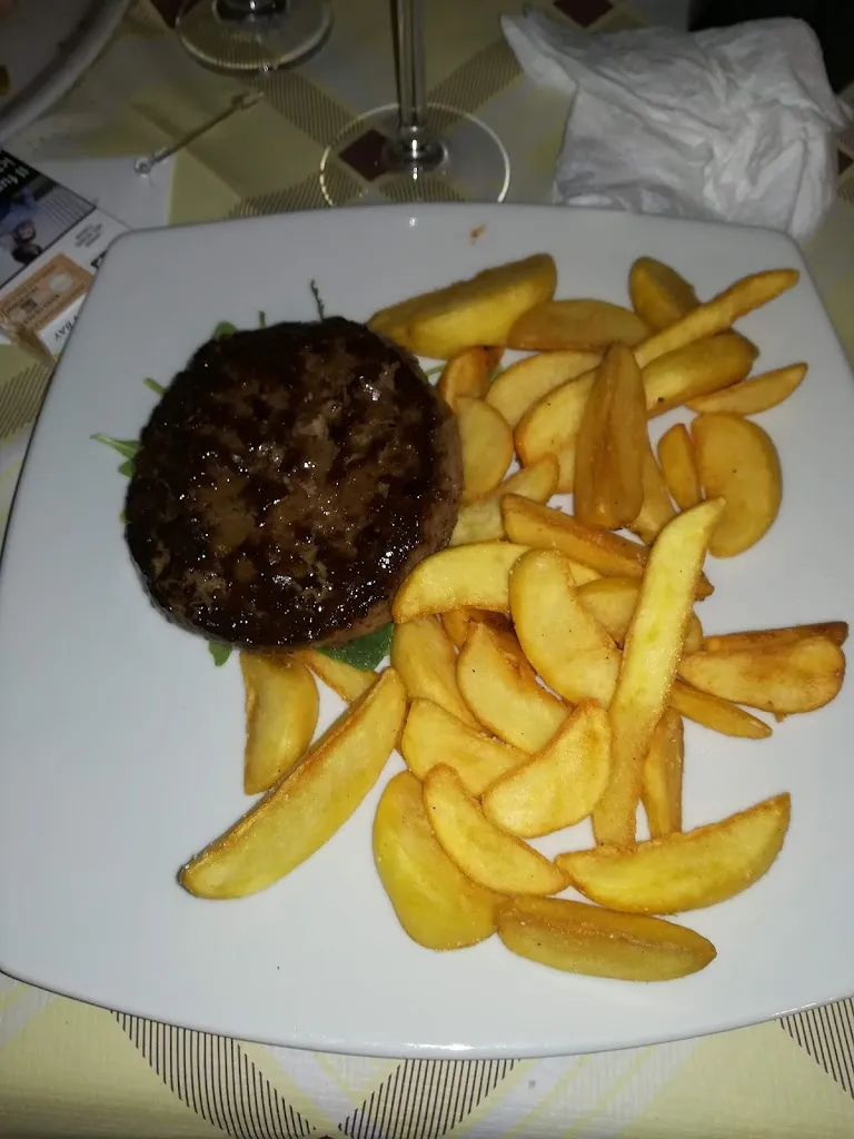 Peter Notaro_Re Artù_Girifalco_review