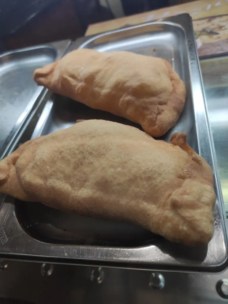 Lucia Rosanò_ROYAL- Bar, Rosticceria, Pizzeria, Paninoteca, Servizio catering_Girifalco_review