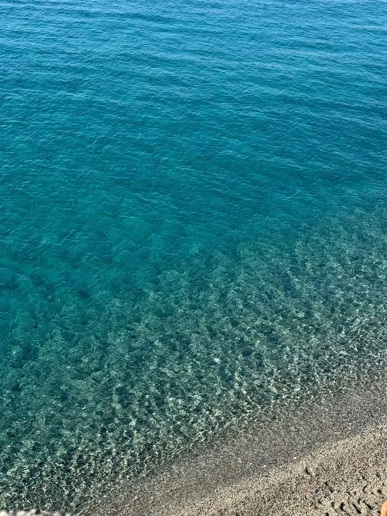 Lorenzo Grioni_LIDO LE PALME_Grisolia_recensione