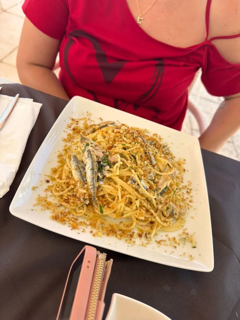 Elisa Turello_Made in Italy_Grisolia_recensione