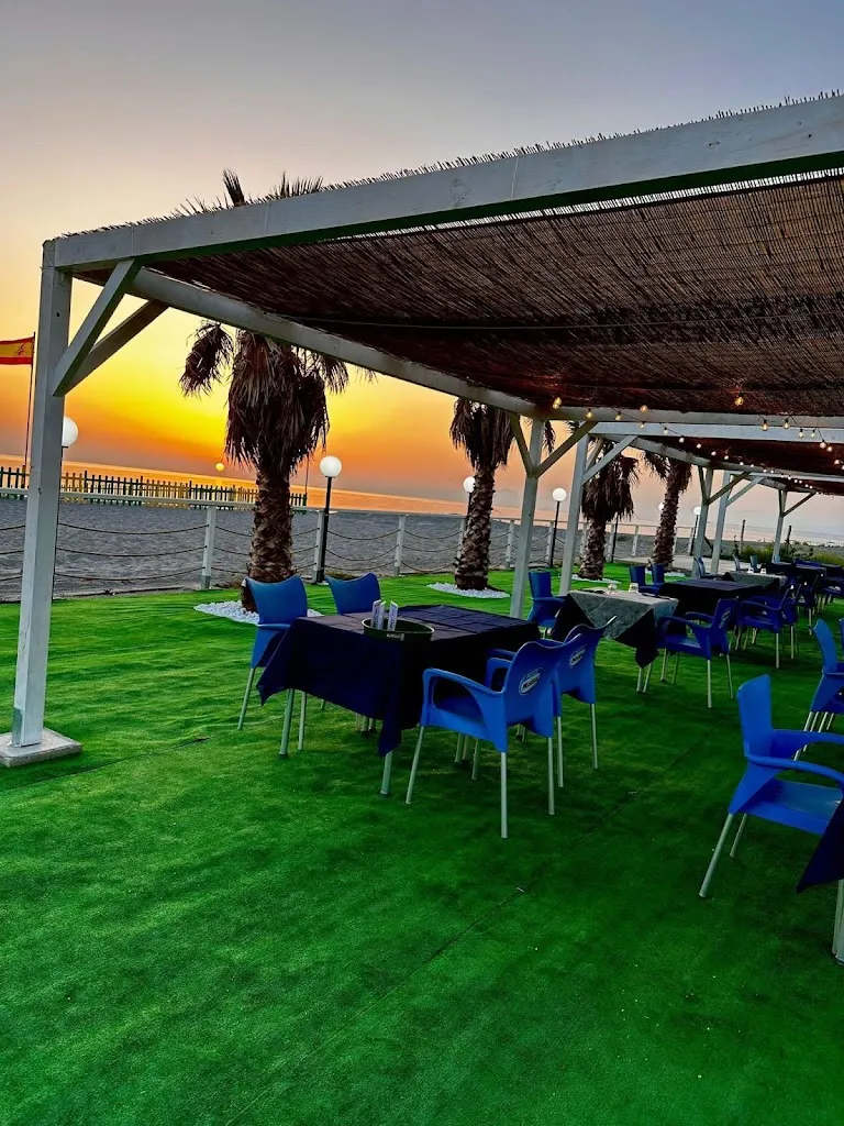 Pasquale Ascione_Majorica Beach_Grisolia_review