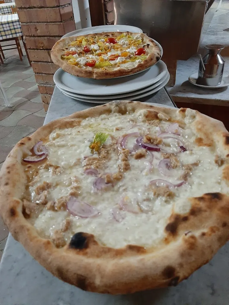 Ristorante Pizzeria Forno D'Oro_Grisolia_slider_image_3