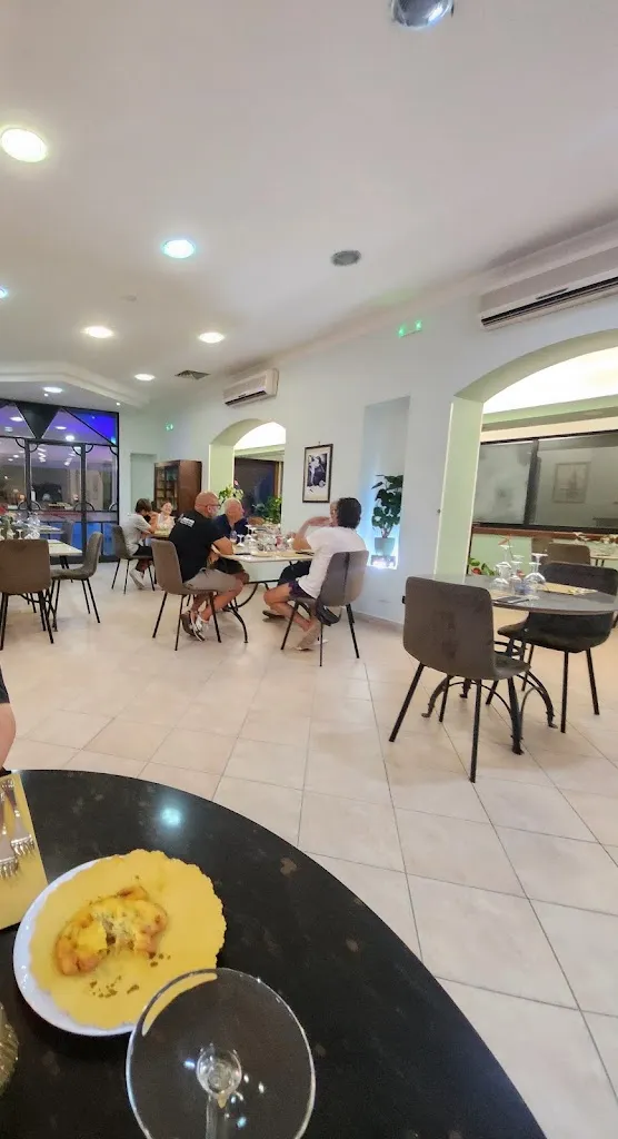 Luca Dominianni_uNik ristorante pizzeria_Guardavalle_review