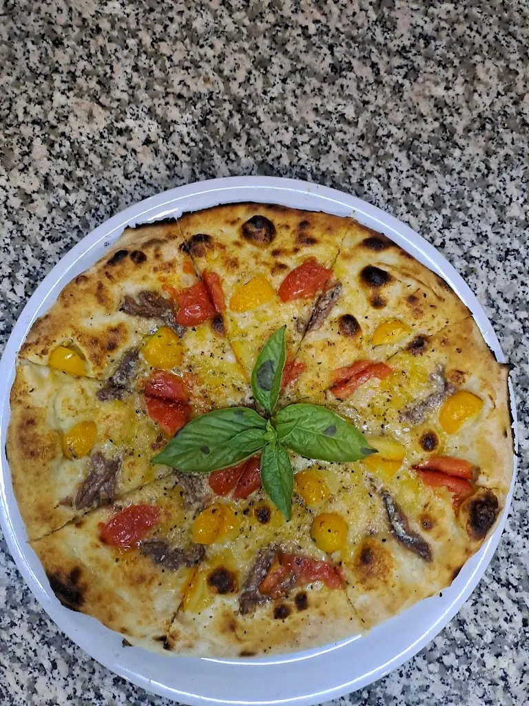 uNik ristorante pizzeria_Guardavalle_slider_image_3