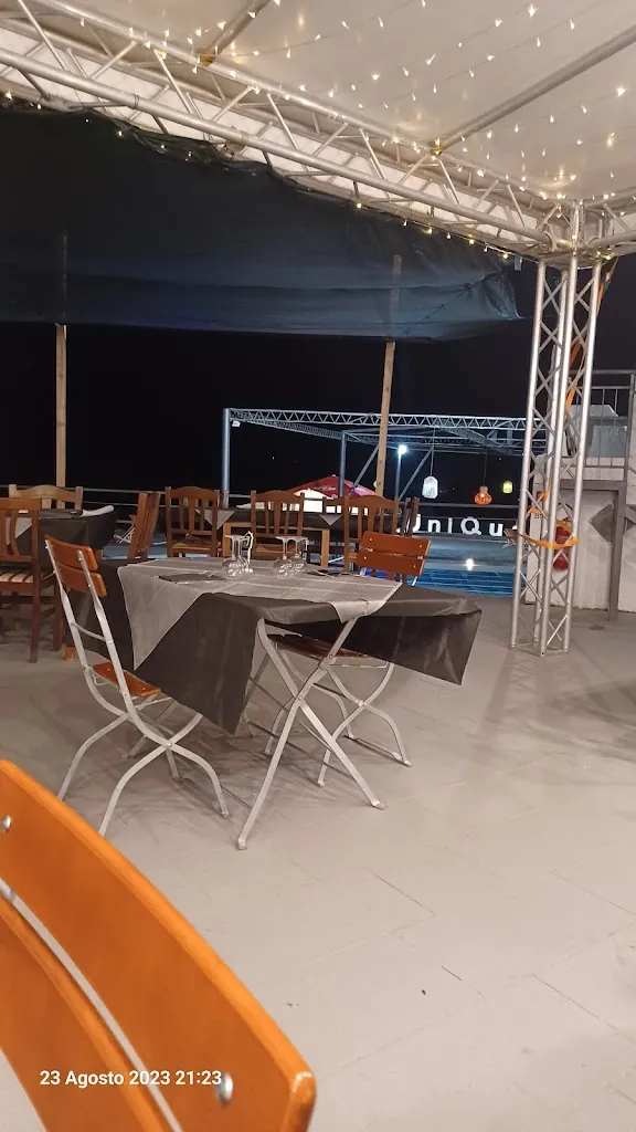 UniQue bar.club.food_Guardavalle_slider_image_1