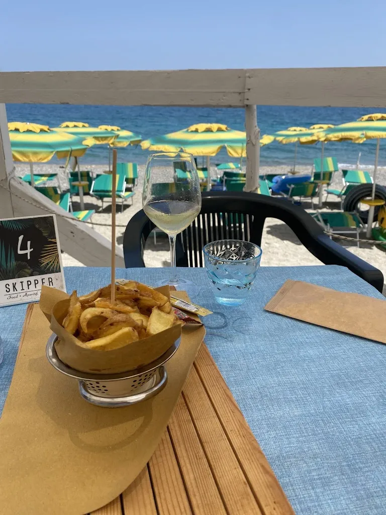 Janneke Kristel_Lido Skipper_Guardavalle Marina_review