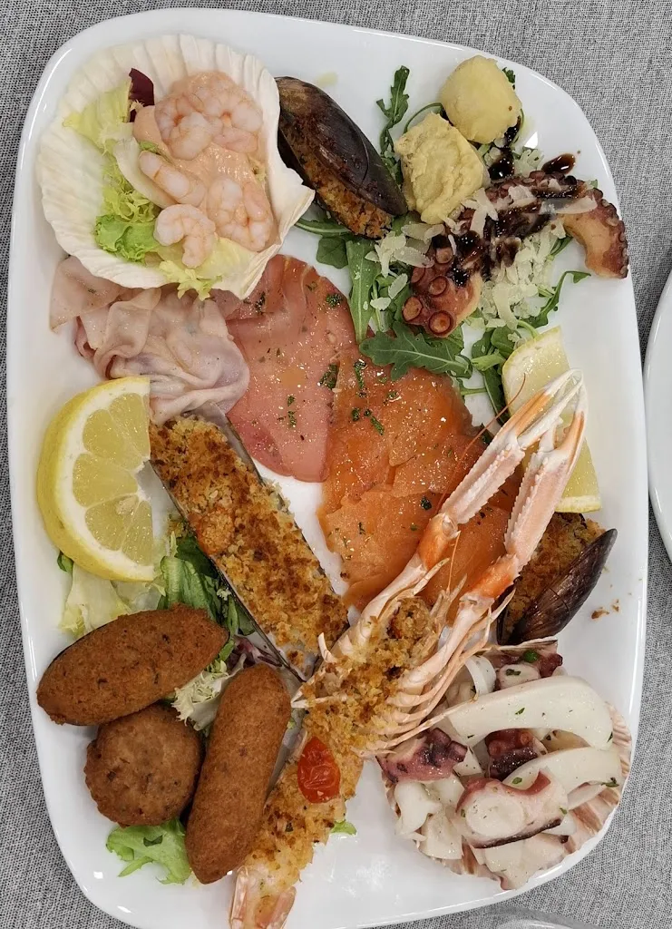 Acanto ristorante Isca sullo Jonio_Isca Marina_slider_image_2