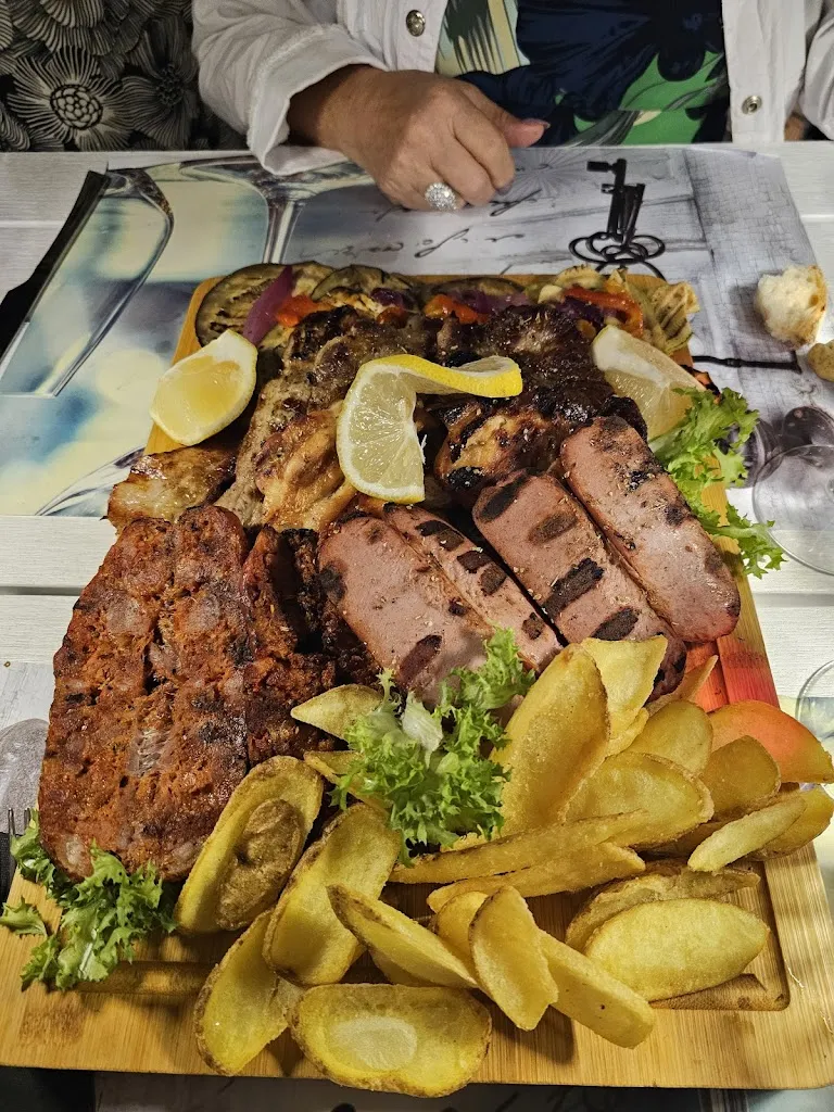 Michael Carlini_Ristorante La Regina_Guardia Piemontese_review