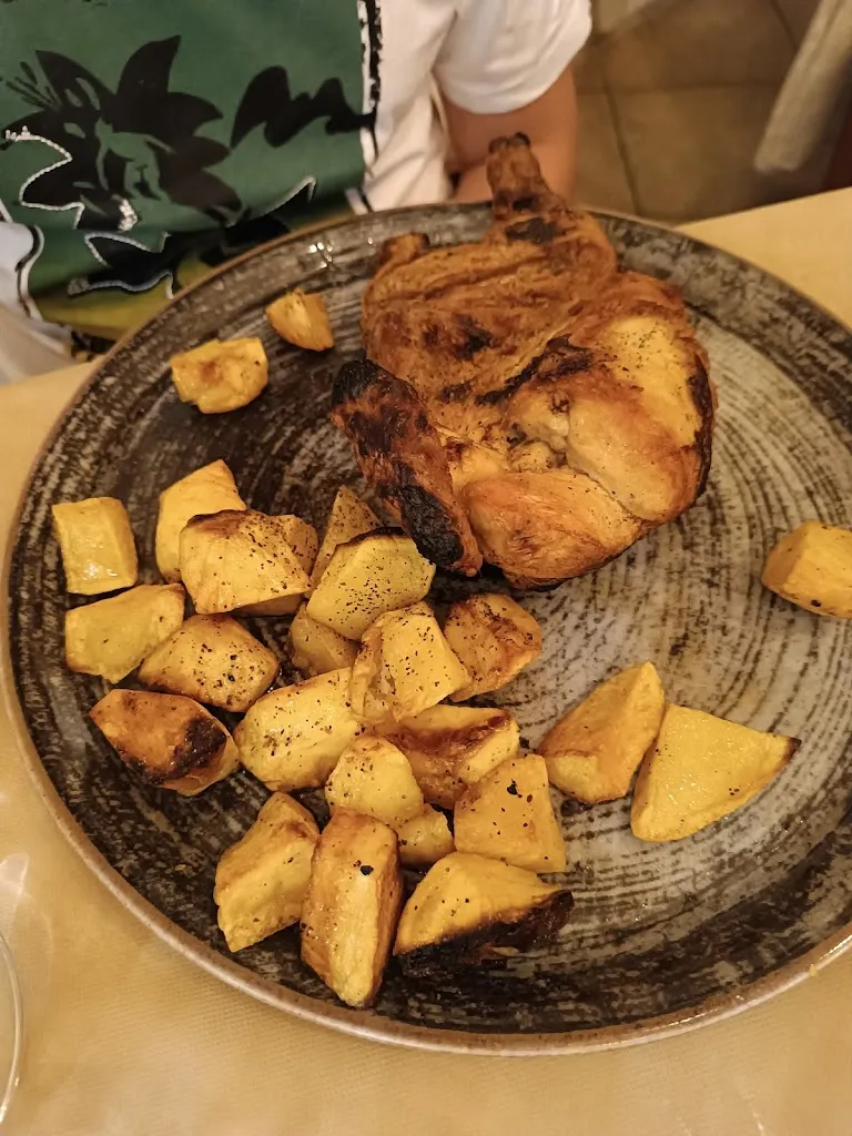 Elena Mottola_Ristorante Pizzeria Carpe Diem_Jonadi_recensione