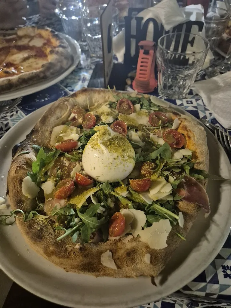 Supermegalodon_Ristorante Trattoria Pizzeria Il Pellegrino_Joppolo_review