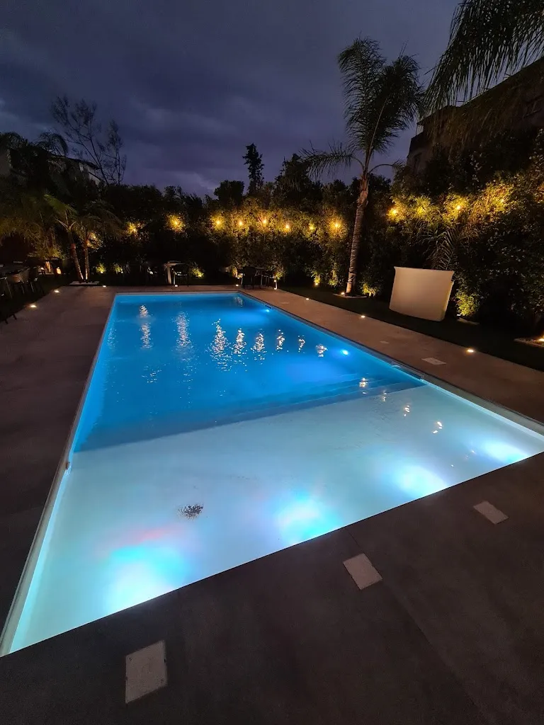 Logan Saunders_Gioja's - Pizzeria Napoletana Contemporanea - Lounge Bar_Gioia Tauro_review