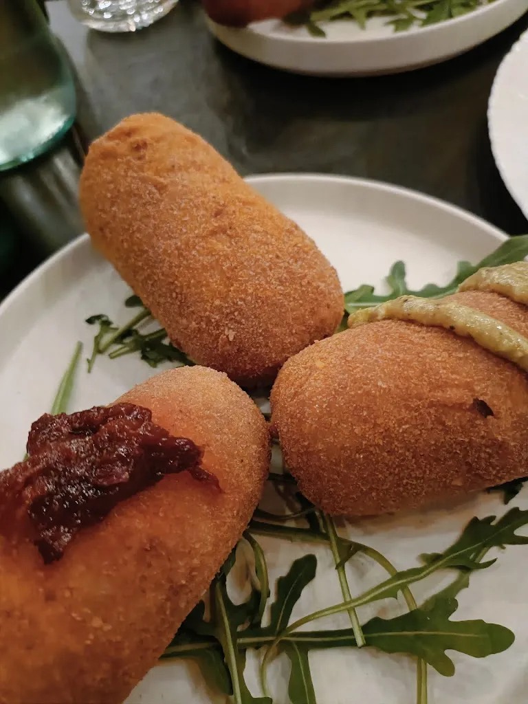 Flavia Vultaggio_475 gradi_Gioia Tauro_recensione