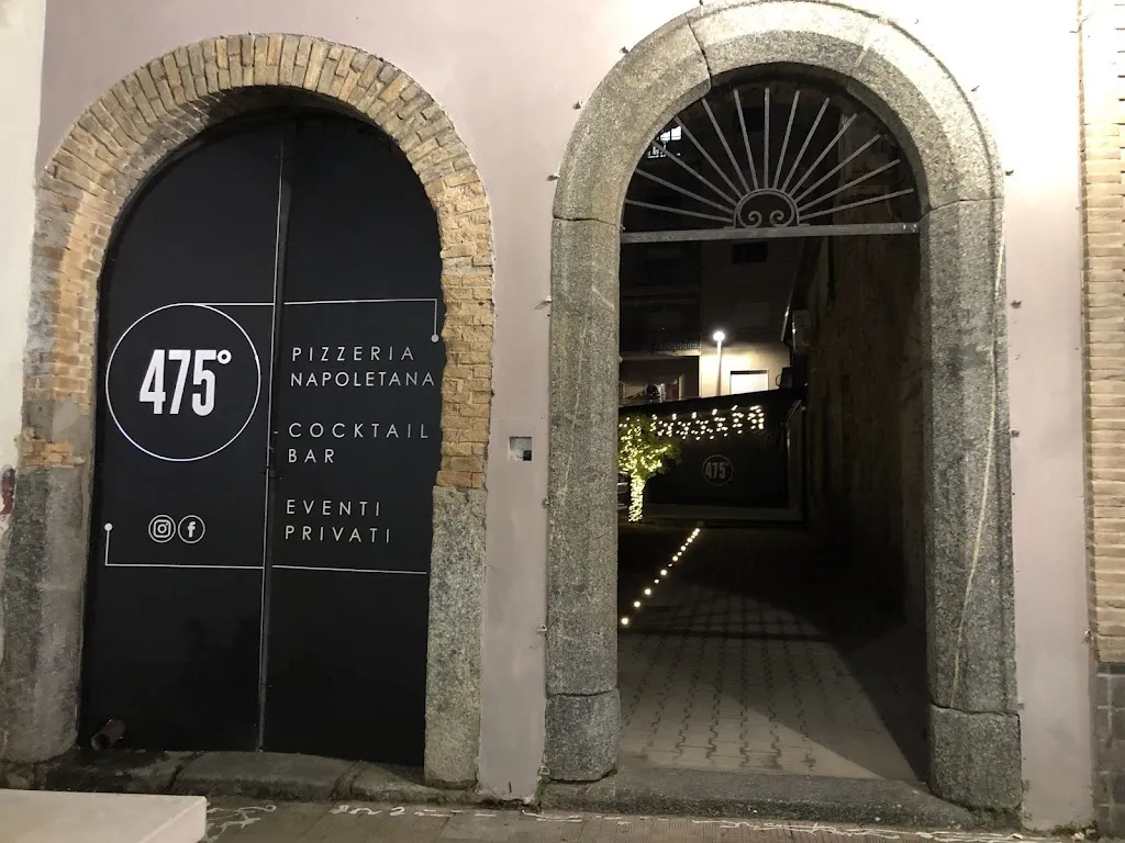 475 gradi restaurant in Gioia Tauro