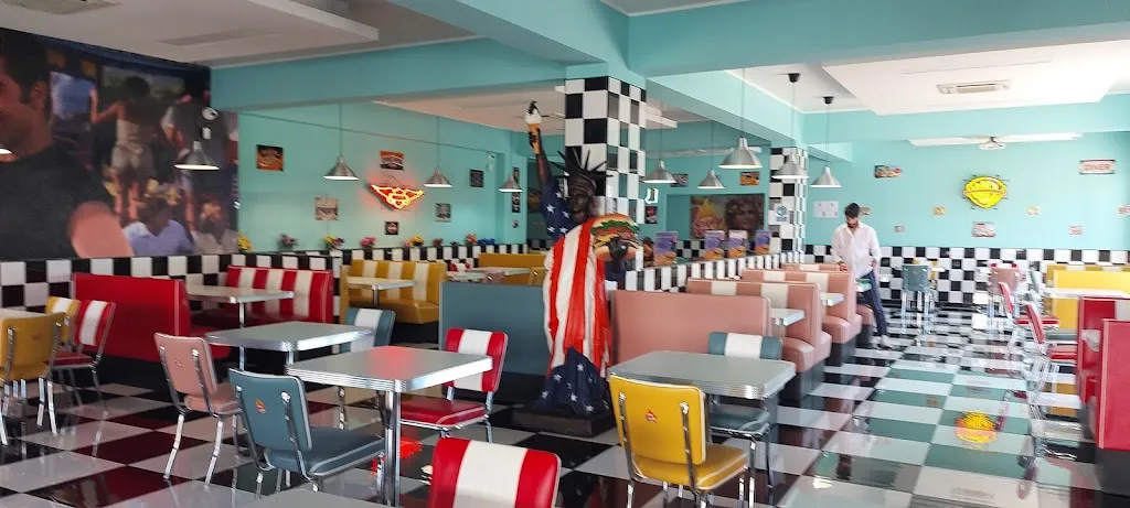 Ruth Spiteri_Rodeo Drive Diner_Gioia Tauro_review