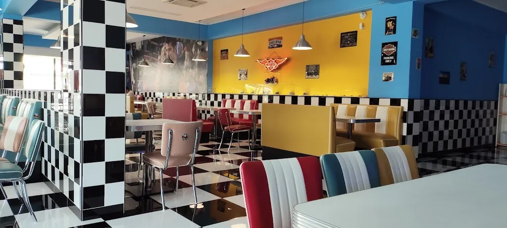 Rodeo Drive Diner_Gioia Tauro_slider_image_3