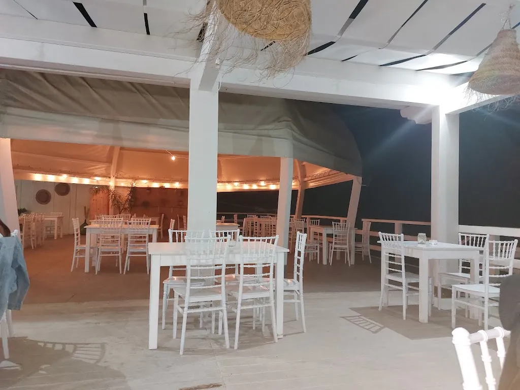 Alice Pilati_Vulcano Beach Club_Gioia Tauro_recensione