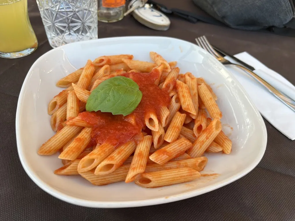 Markus Reiter_Real Pizzeria Rosticceria_Gioia Tauro_review