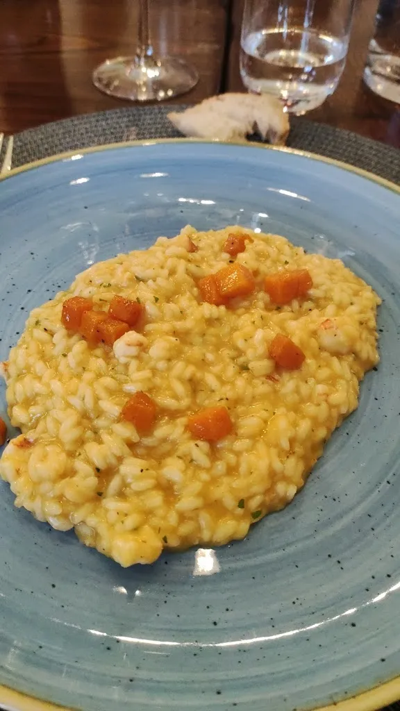 Lucia Gabriele_Il Monaco_Lattarico_review