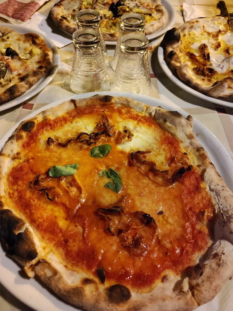 Alessio96_Pizzeria Sutta A Nuci_Lattarico_review