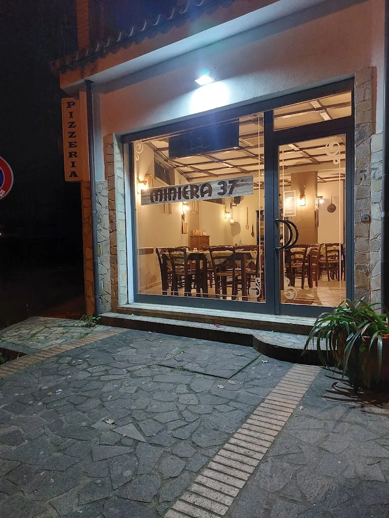 Miniera37 restaurant in Laurignano