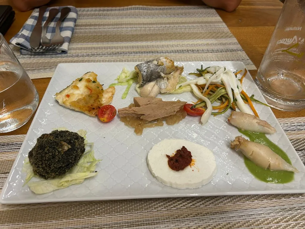 Trattoria La Bussola_Le Castella_slider_image_3