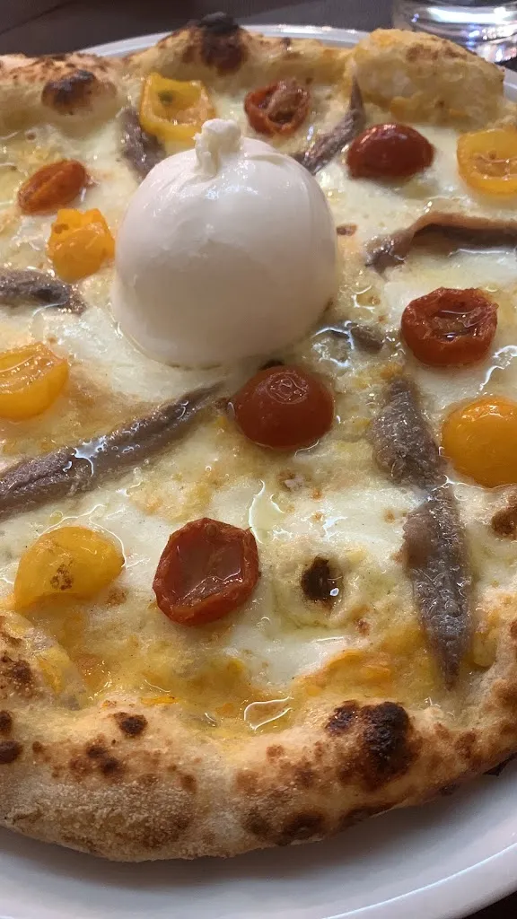 Elisabetta_Partenopè di Raffaele Mazzitelli_Laureana di Borrello_review