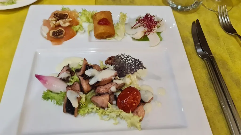 jessica fringuelli_Ristorante Caffetteria Enotrio_Laureana di Borrello_review