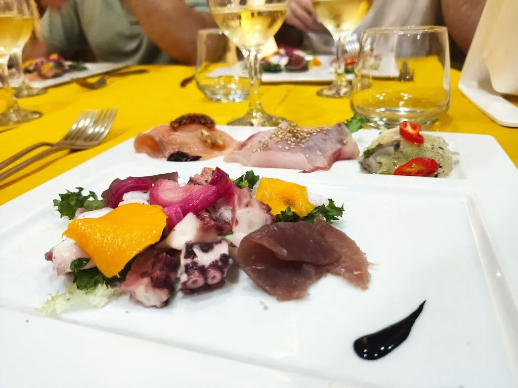 Maria Aurora Lucchetti_Ristorante Caffetteria Enotrio_Laureana di Borrello_review