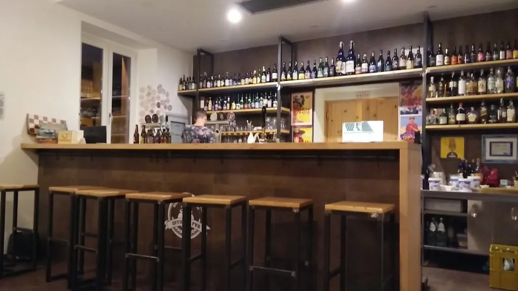 Officina PAB restaurant in Locri