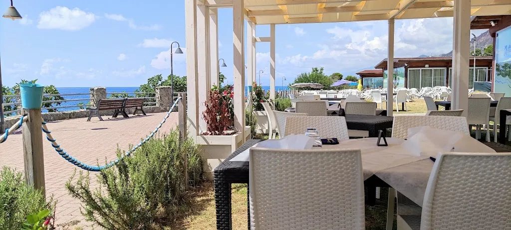 Ristorante La Sirena restaurant in Longobardi