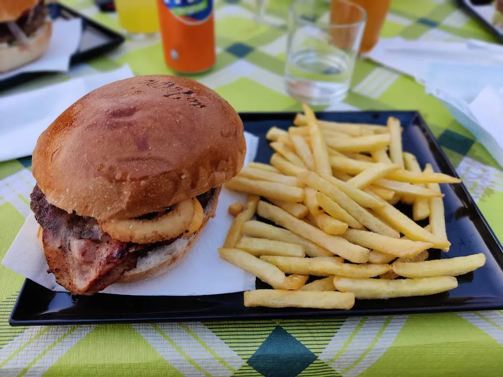 Car_Pizzeria braceria Hamburgeria da Ivano_Longobardi_review