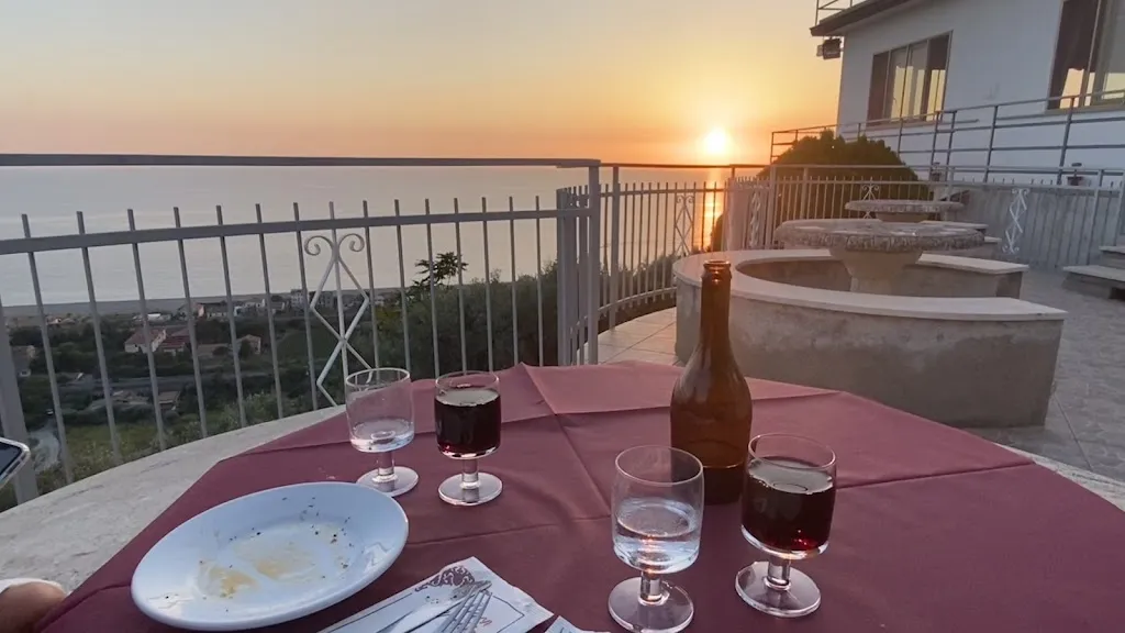 Paul g_pizzeria, griglieria, ristorante La Collina_Longobardi_review