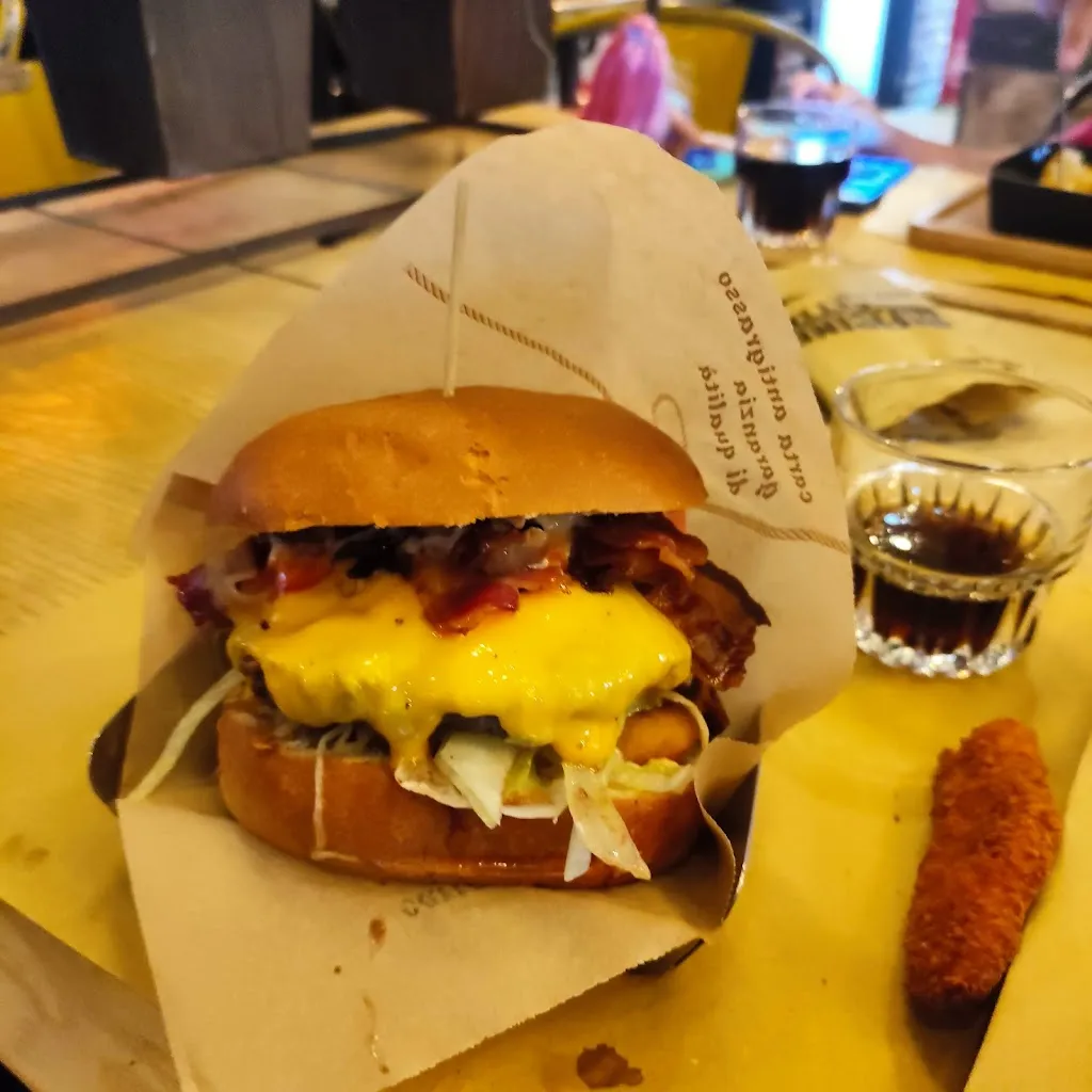 Luca P_Officine Miccetta_Coppito_avis