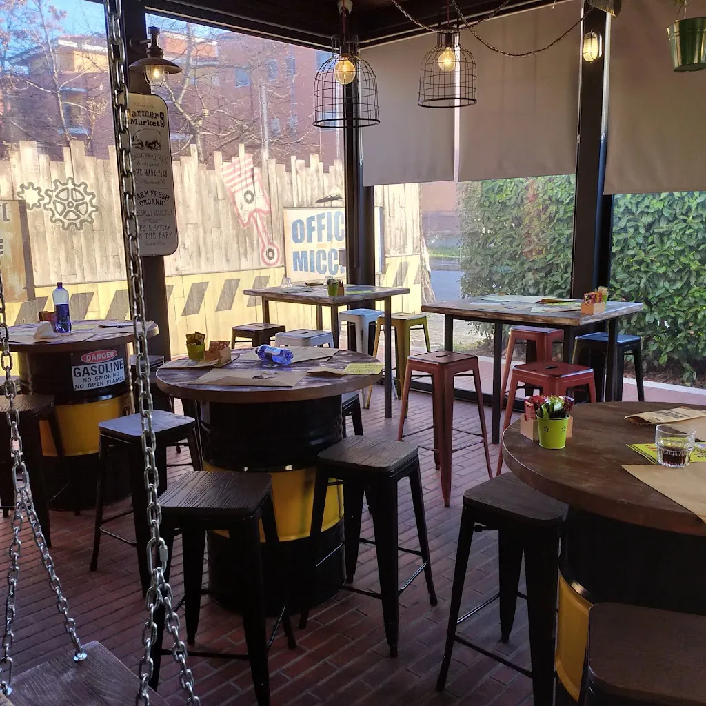 Officine Miccetta restaurant in Coppito