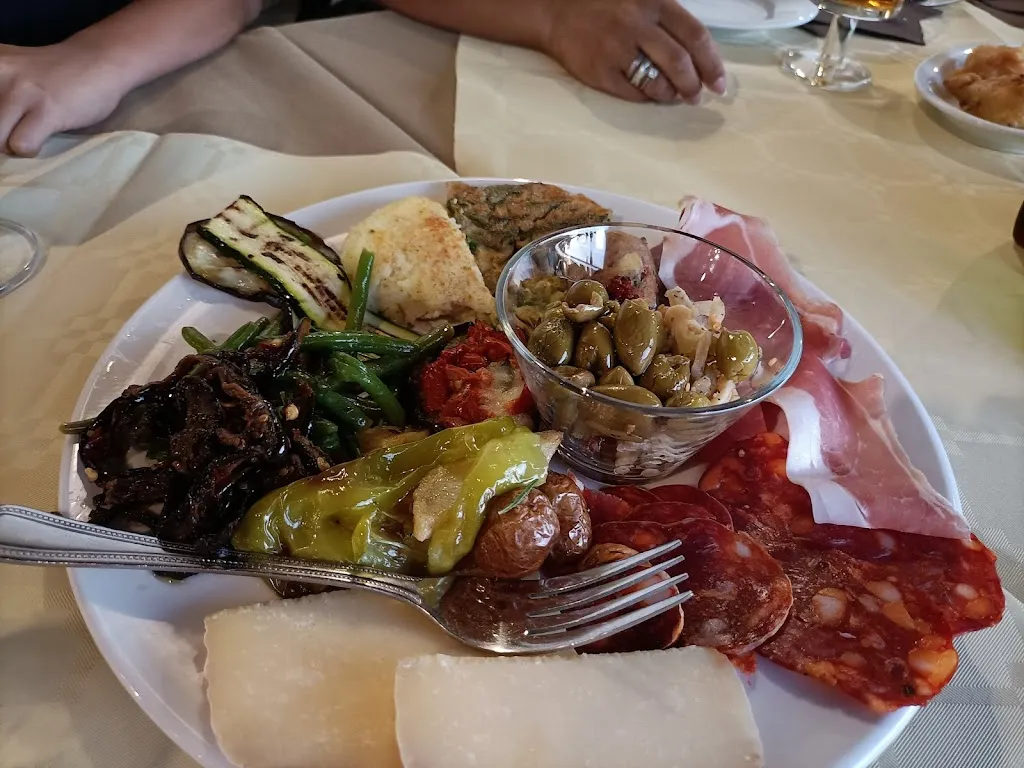 Menu_Restaurant pizzeria café bar Leda_Maierà_image_3