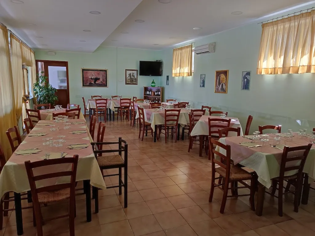 Restaurant pizzeria café bar Leda ristorante a Maierà