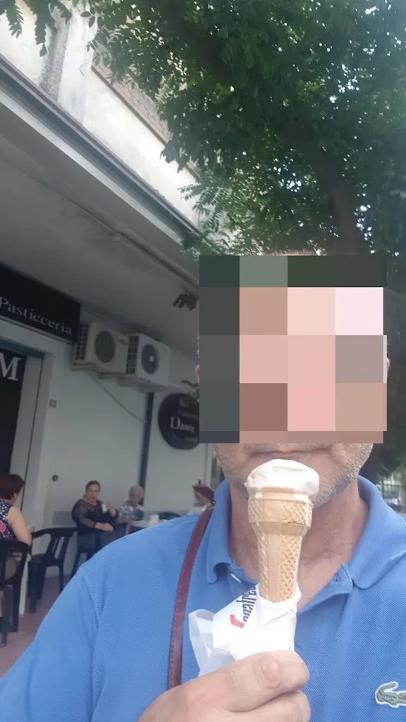 Ferdi Agrippino_Dante N.Perrupato Bar_Lungro_review