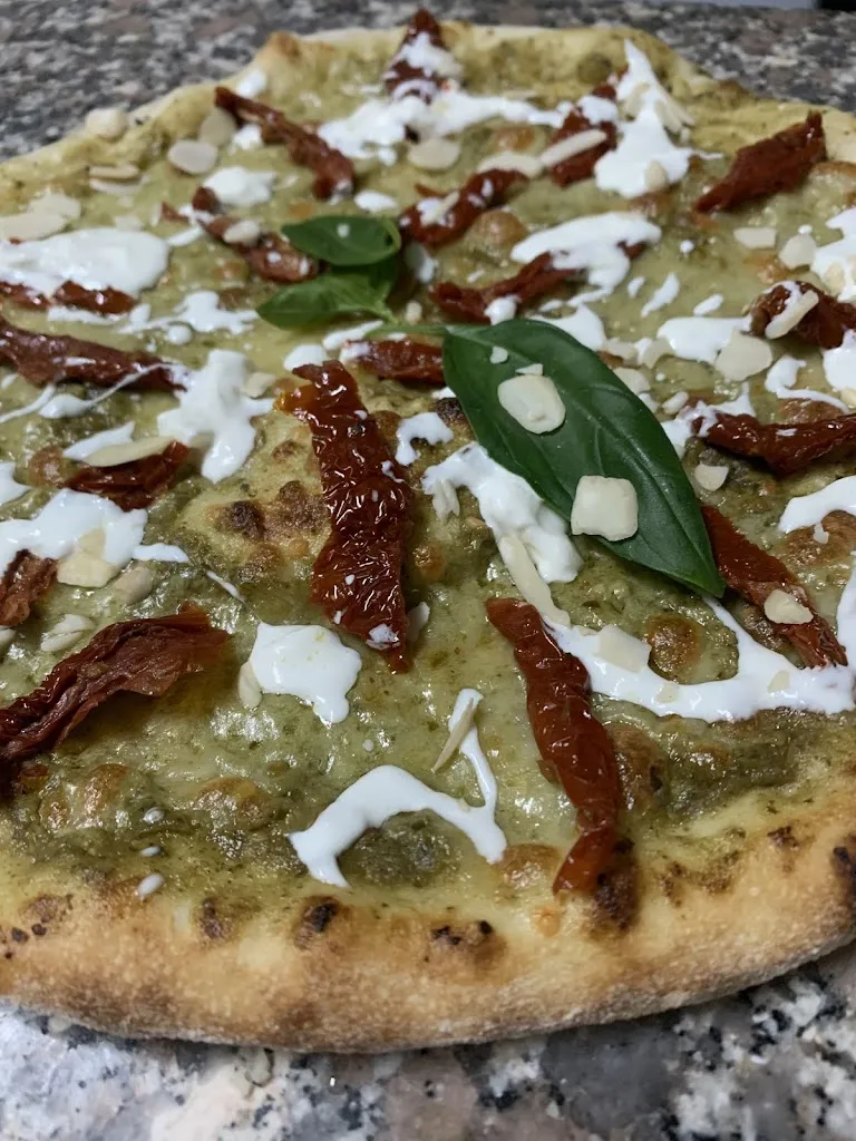 IL RADUNO - Pizzeria dal 1993 restaurant in Magisano