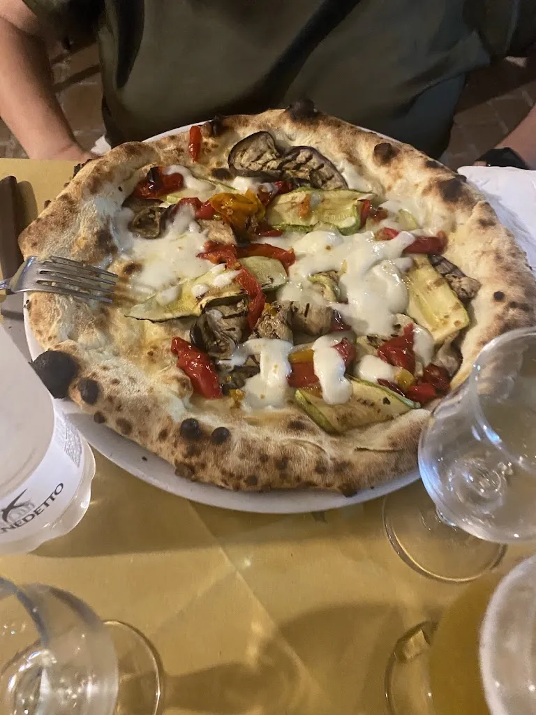 Carmine Albi_Mattia'S Pub_Magisano_review