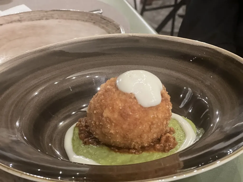 Damiano Cacia_Bloom Meat, Sandwich & co_Magisano_review