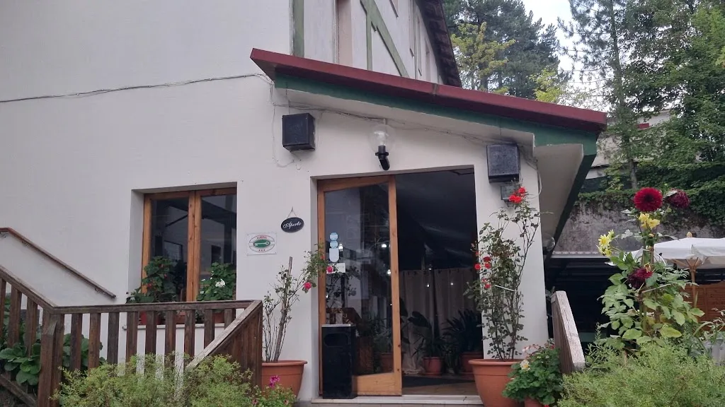 Ristorante Villa Marinella restaurant in Magisano