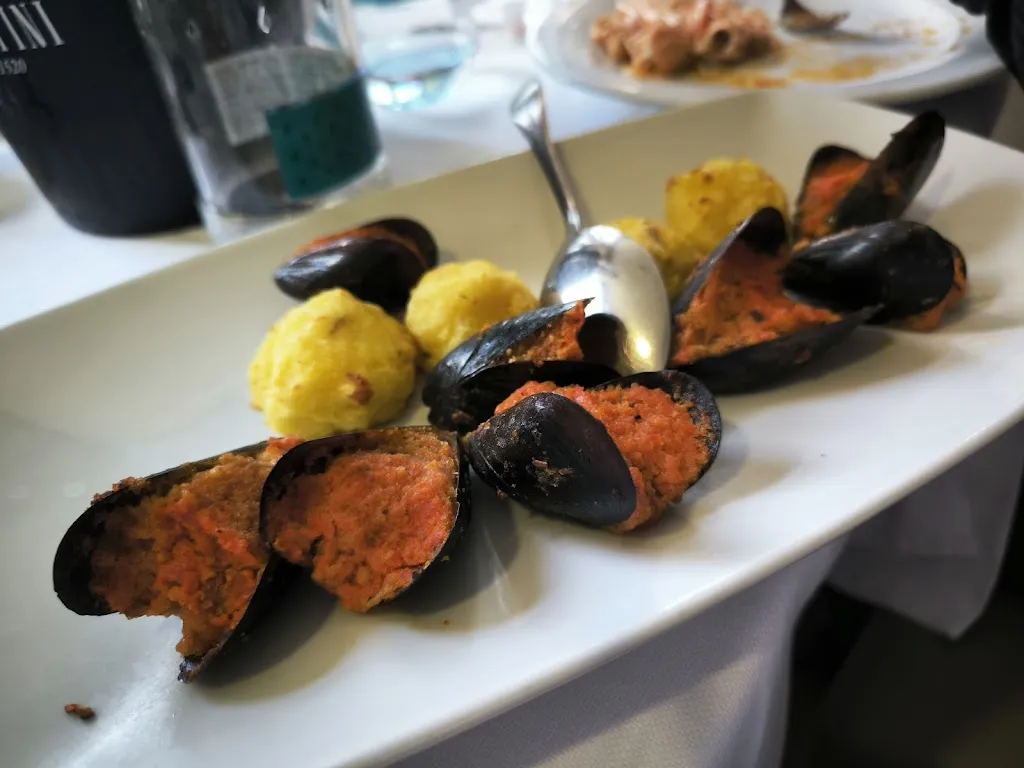 Ristorante Acquarium_Coppito_slider_image_3