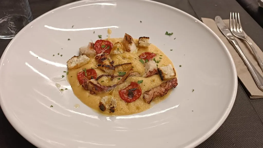 Silvia Nogaro_Blue Ice Food&Drink_Alba Adriatica_review