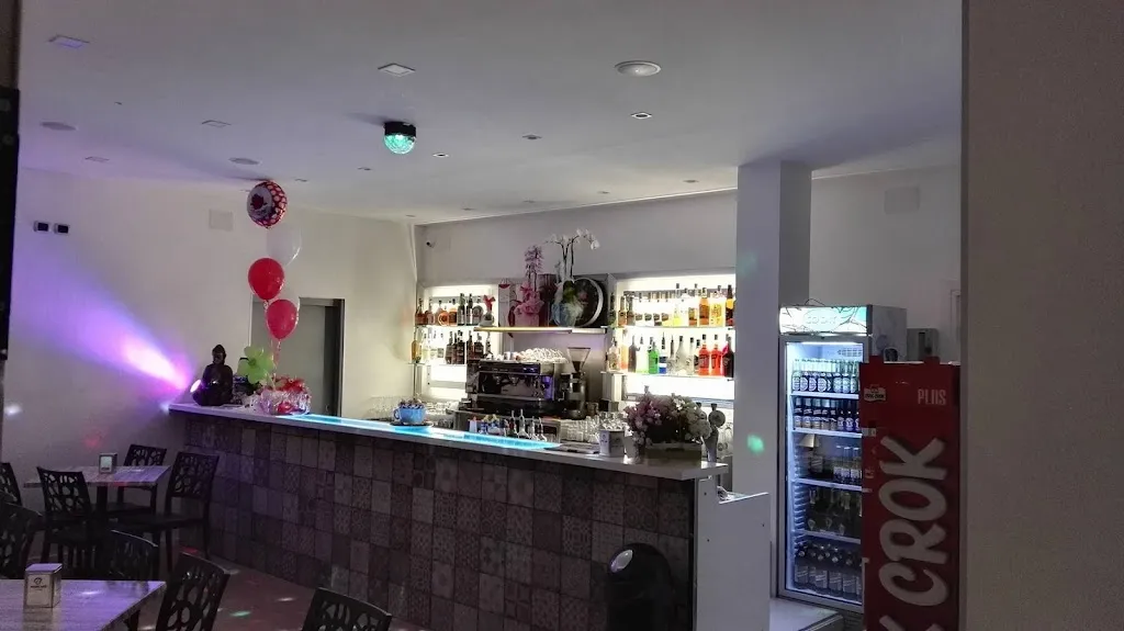 Blue Ice Food&Drink restaurant in Alba Adriatica