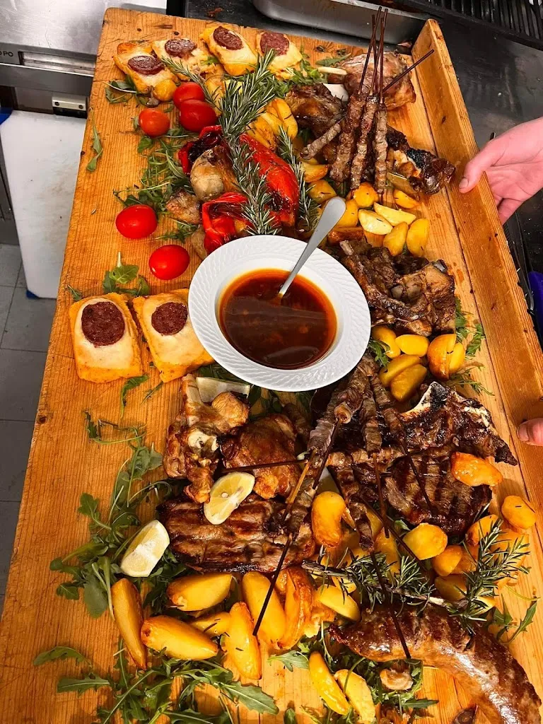 Ristorante la Cerella di Muzi Riccardo_Coppito_slider_image_3