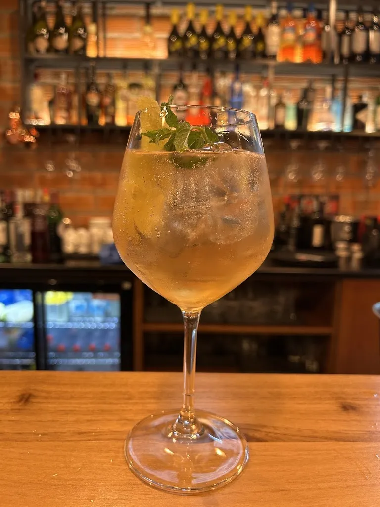 Martina Paletti_Sergio | Pizze | Burgers | Drinks_Melicucco_recensione