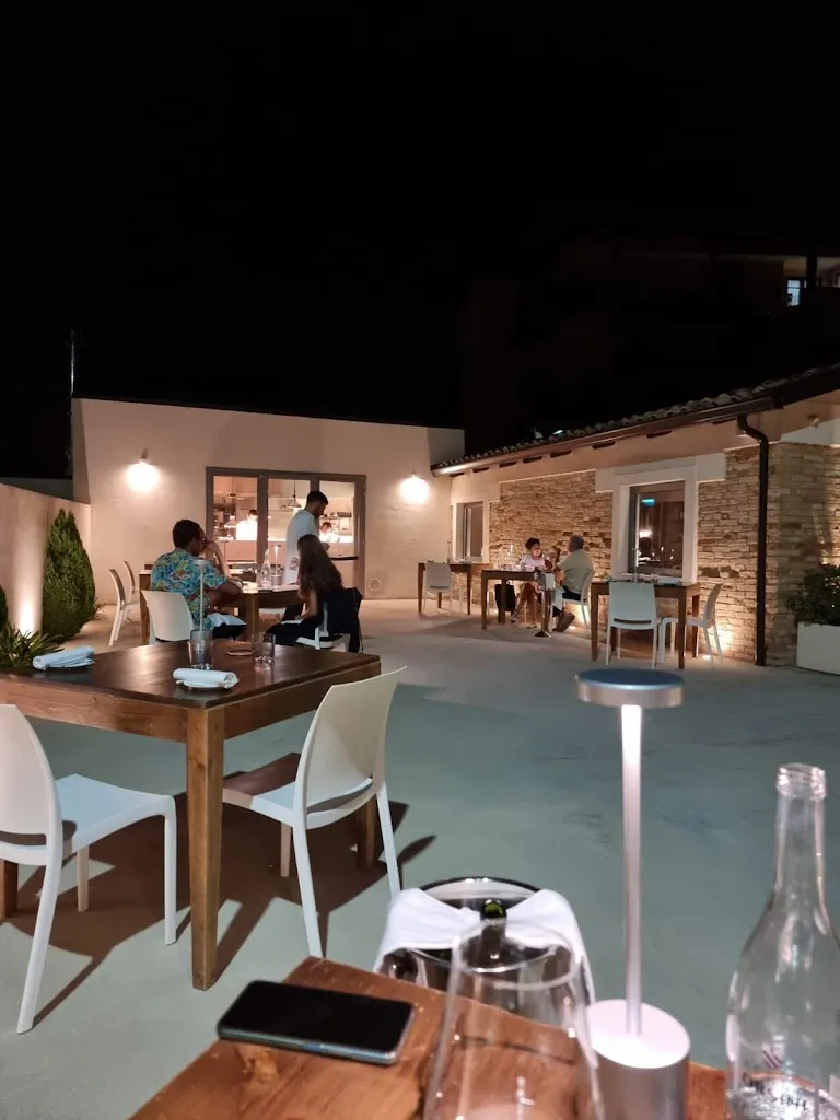 Cura Cucina Contemporanea_Marina di Davoli_slider_image_2