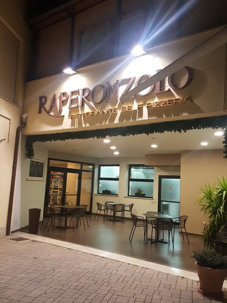 Raperonzolo restaurant in Coppito