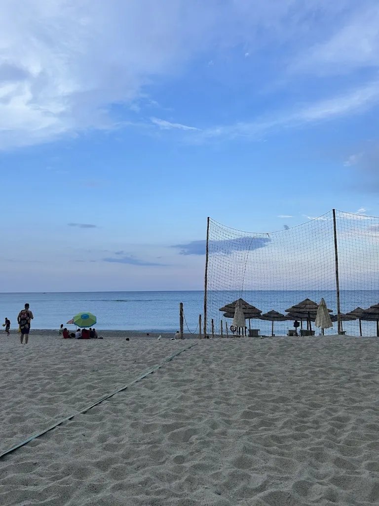 Sara Vella_El Chiringuito Davoli_Marina di Davoli_review